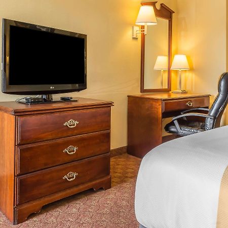 Quality Inn Calera Kültér fotó