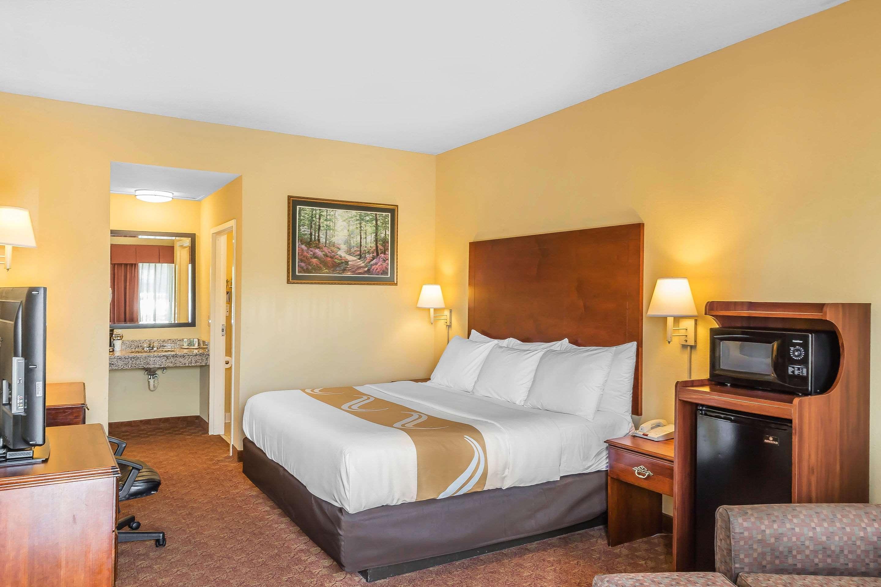Quality Inn Calera Kültér fotó