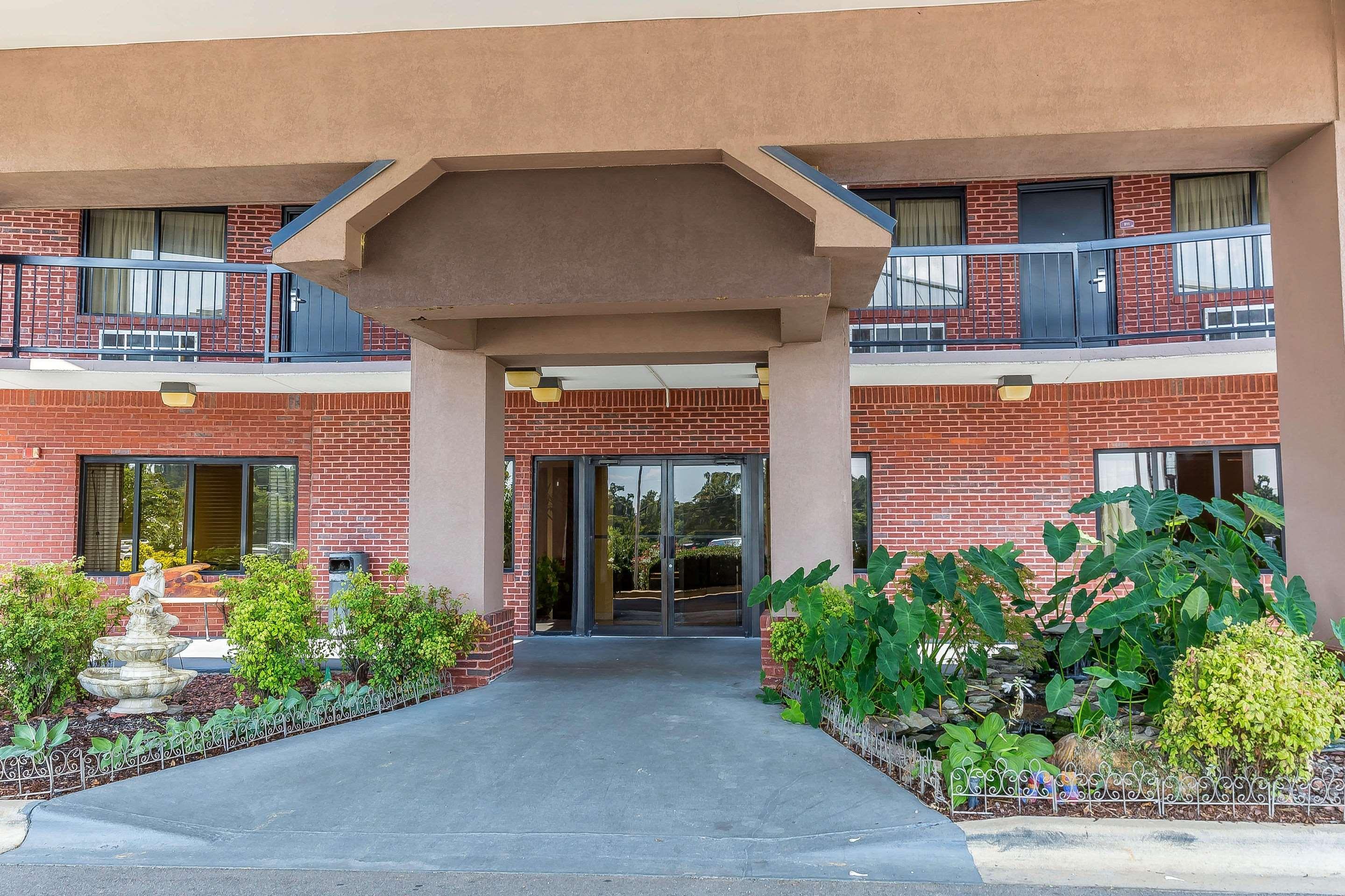 Quality Inn Calera Kültér fotó